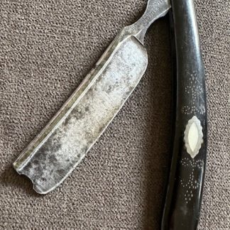 Antique Ashton & Jackson finger groove Straight Razor 7/8"