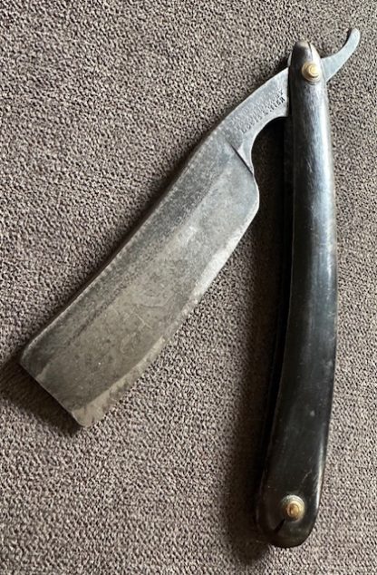 Antique Louis & Mier Straight Razor 8-8 1 inch blade