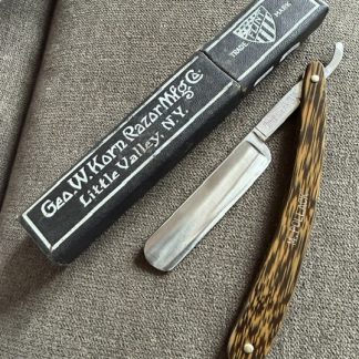 Antique Vintage George Korn Little Valley NY Straight Razor in Box 5/8"