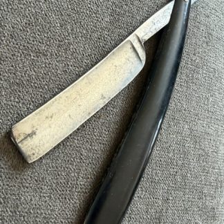 Antique Vintage Southington Cut Co  Straight Razor 5/8" Connecticut