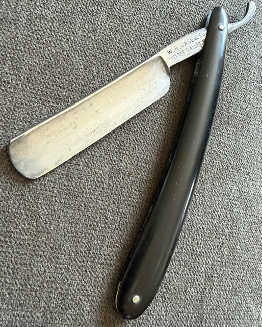 Antique Vintage W R Case & Son Little Valley NY  Straight Razor 5/8″ Rare SON no S
